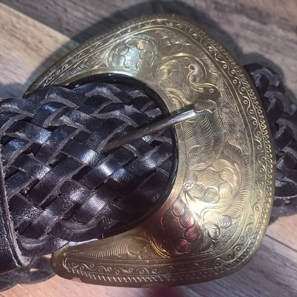 XS/SmallVintage Black Braided Leather Wide Belt With Ornate Carved Gold Buckle 0